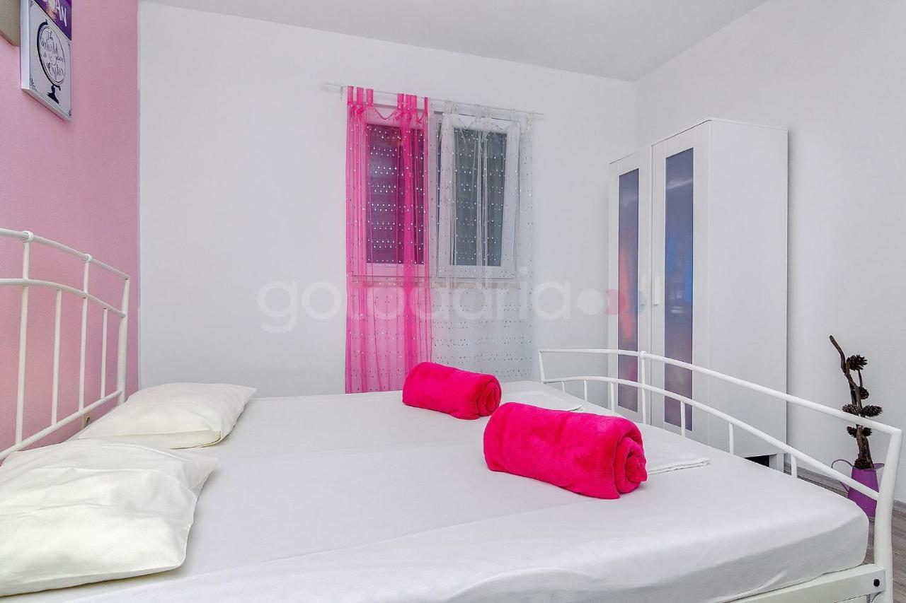 Holiday Home Darius With Hot Tub Makarska Exterior foto